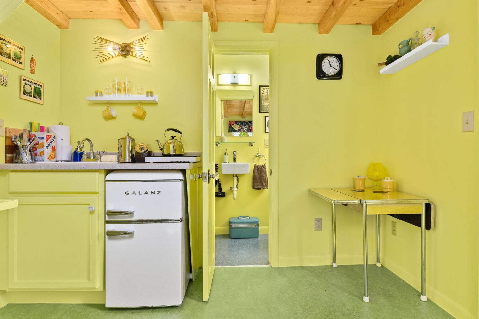 Tiny Digs - Hotel Of Tiny Houses Портленд Номер фото