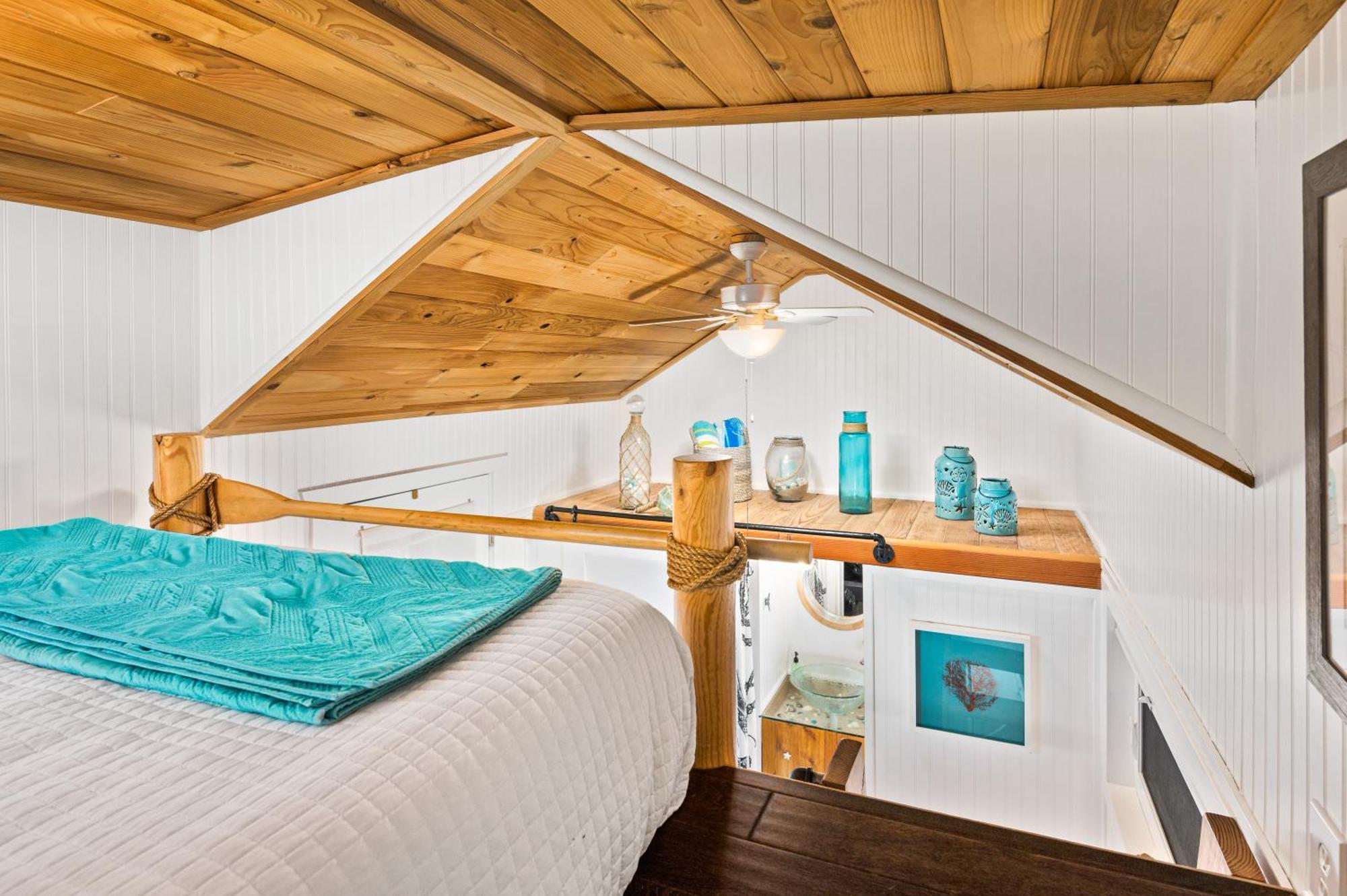 Tiny Digs - Hotel Of Tiny Houses Портленд Номер фото